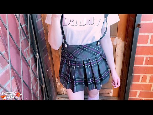 ❤️ Skolniece dziļi sūc savu locekli un nodarbību vietā dīdās. ️ Porno pie mums lv.analpics.ru ﹏