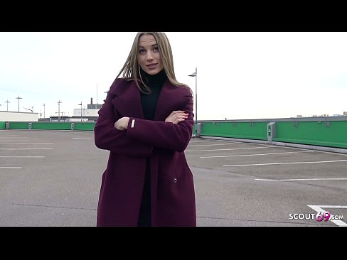 ❤️ VĀCU SKAUTS IR SAPNIS, PIESKARAS STEELE, AUTOSTĀVVIETA TELLTALE UN SEXY PAR NAUDU ️ Porno pie mums lv.analpics.ru ﹏