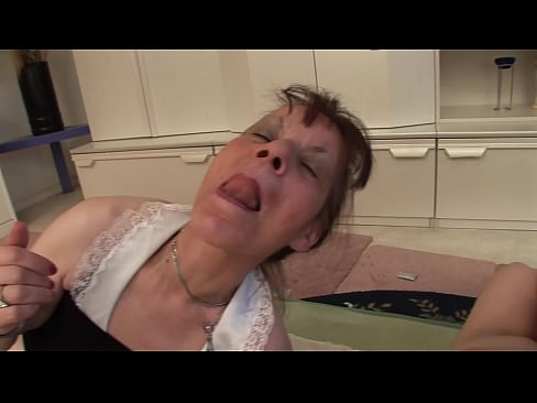 ❤️ Divām vecmāmiņām un vectētiņam ir sekss trijatā ️ Porno pie mums lv.analpics.ru ﹏
