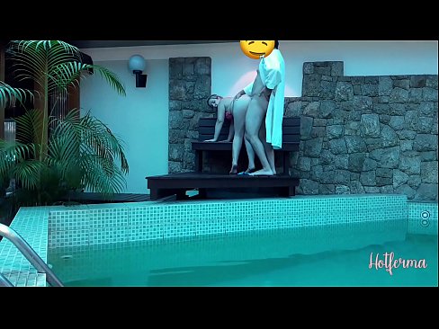 ❤️ Boss uzaicina kalponi uz baseinu, bet nevarēja pretoties karstu ️ Porno pie mums lv.analpics.ru ﹏